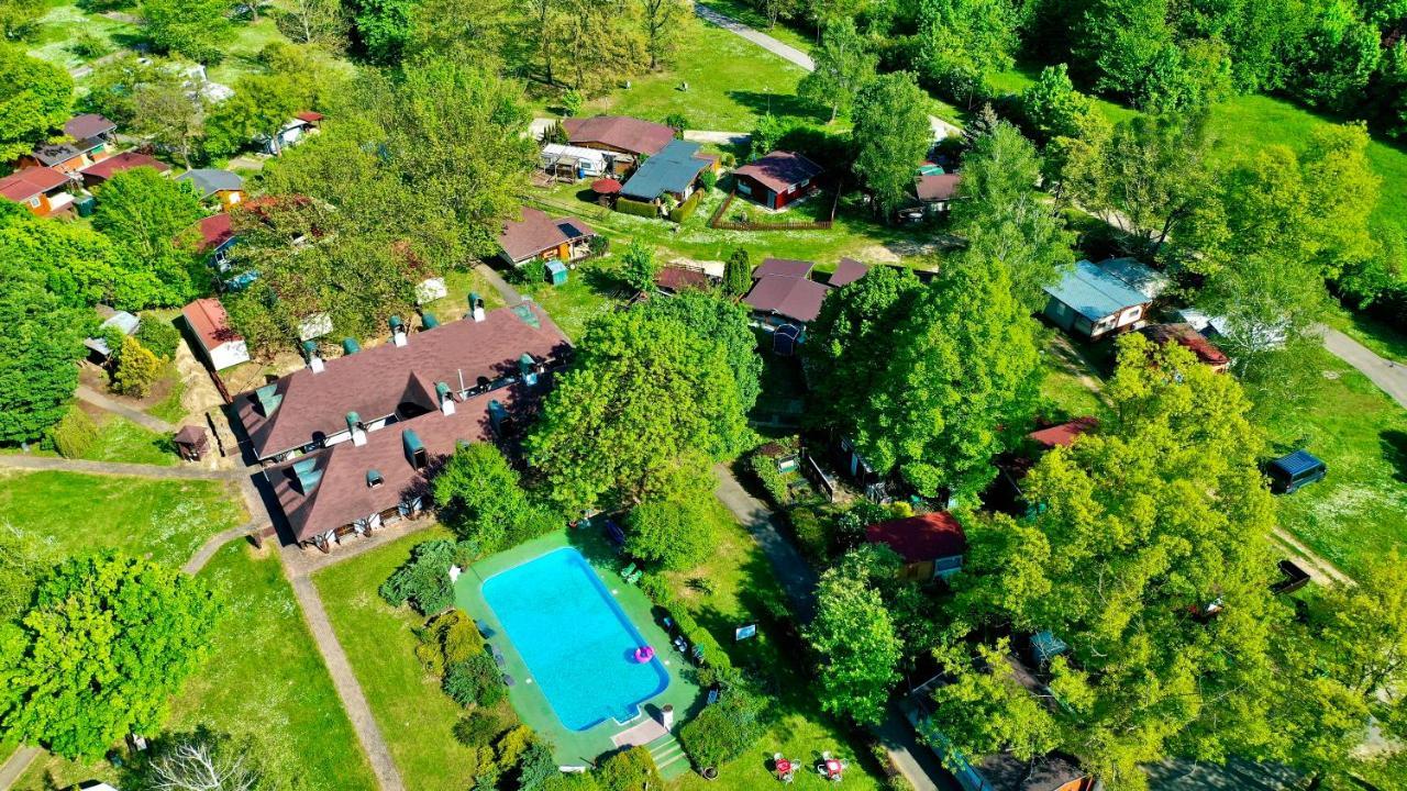 Romantik Camping Es Panzio Bük Exterior foto
